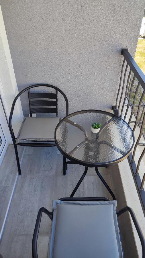 Apartmani Stari Aerodrom Podgoriçe Dış mekan fotoğraf